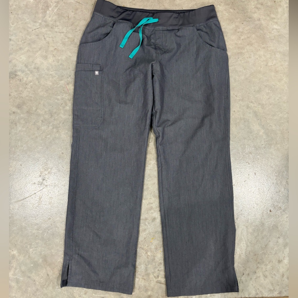 Figs Kade Graphine pants Large Petite